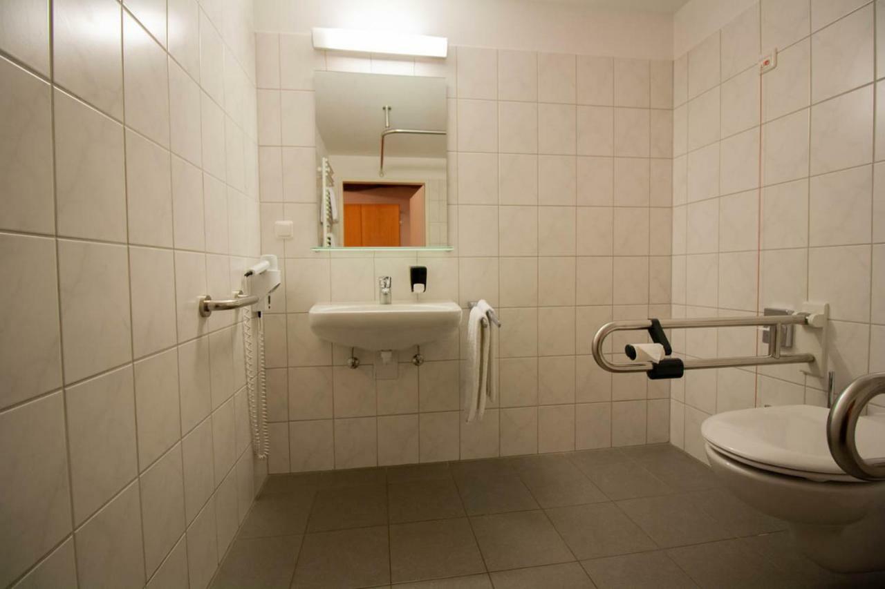 Gaestehaus St. Georg - Weltenburger Klosterbetriebe Gmbh Кельхайм Экстерьер фото